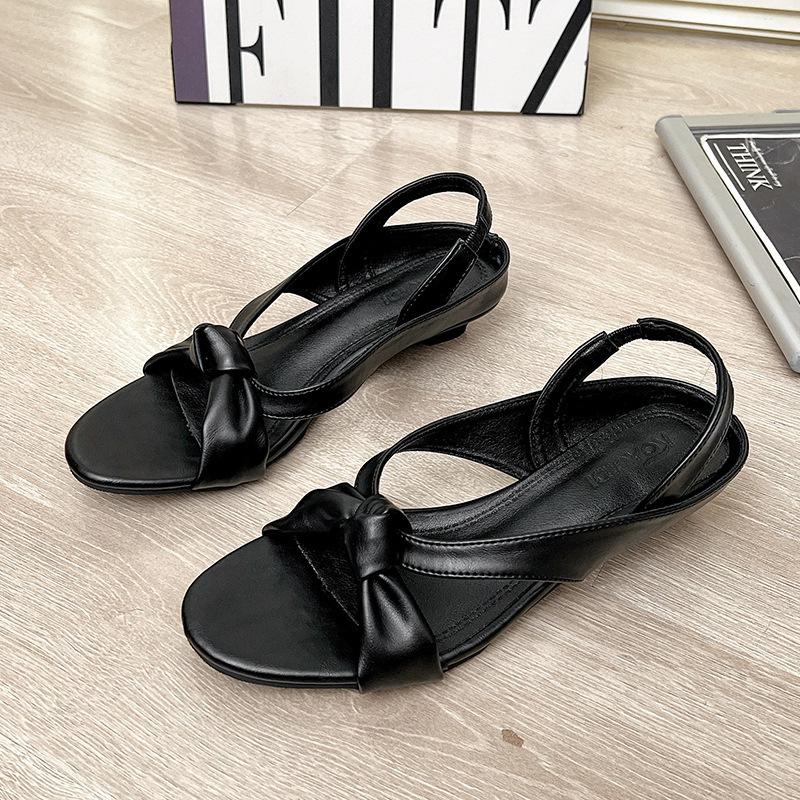 Simple open-toed women 2025 summer new Roman sandals public design round head retro small cross with wedge heel sandals