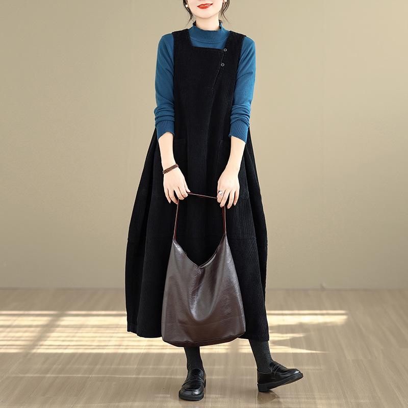 2025 Winter Women's Long Loose Fit Washed Cotton Corduroy Skirt with Square Neck and Slit, Stylish and Slimming Design