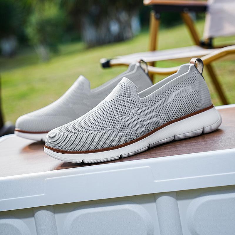 Extra large size mesh shoes men's summer casual fly-woven sports shoes outdoor casual shoes walking men's shoes
