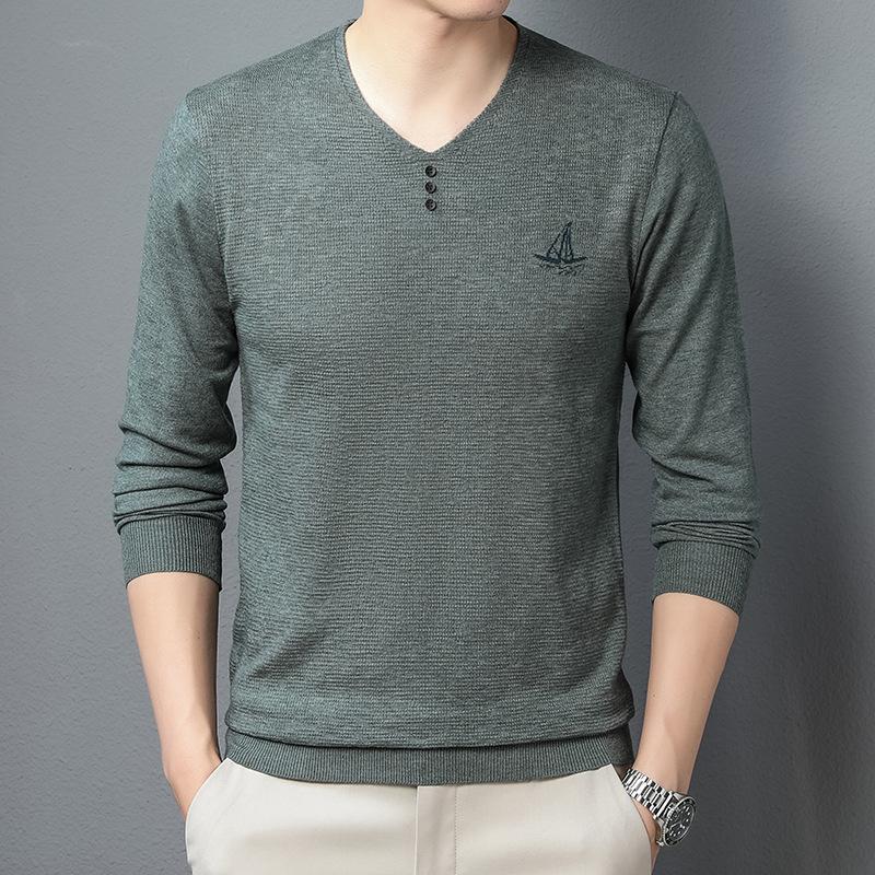 New Spring and Autumn Long-sleeved V-neck Sweaters for Young and Middle-aged Men, Slim and Handsome Bottoming Shirts