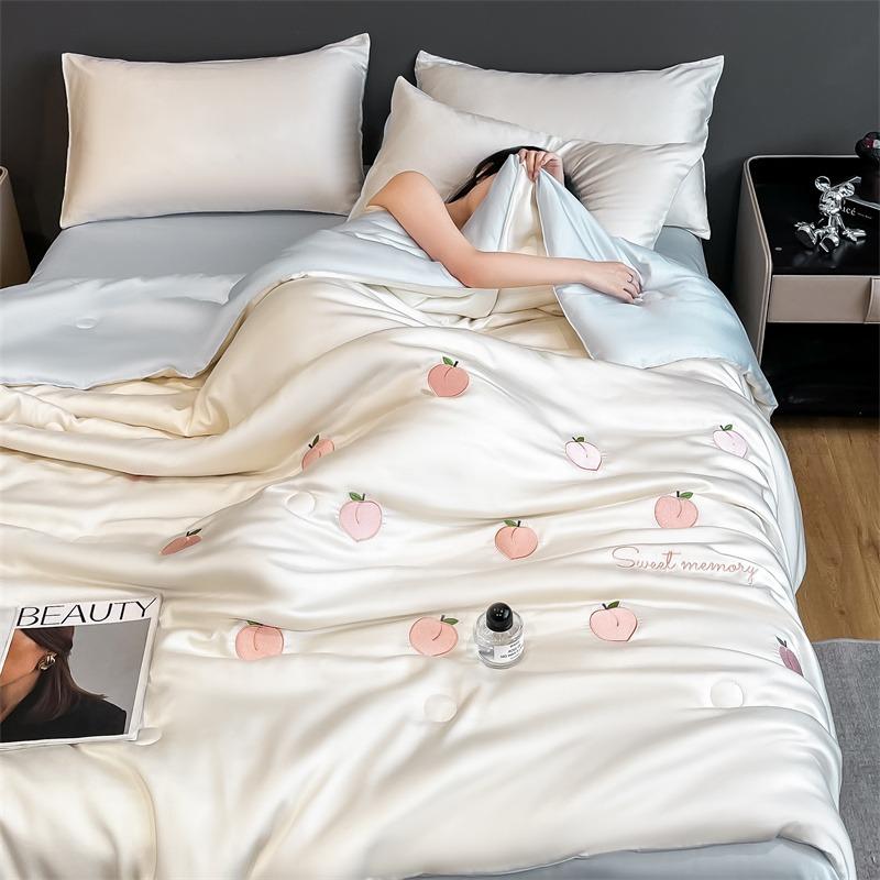 Summer Cool Feeling Ice Silk Summer Cool Quilt Four-Piece Machine Washable Summer Quilt Dormitory Single Quilt Core Double Air Conditioner Quilt