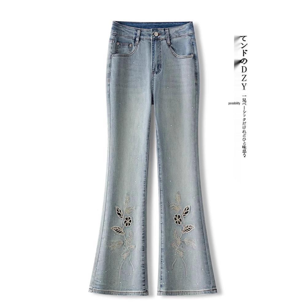 

Spring/Summer 2025 Women s Micro-Flare Rhinestone Embroidered Jeans - Retro, Hollowed-Out, Straight-Leg Style. 26/S for 85-95 jin синій