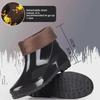 Vanntette sklisikre varme gummiregnstøvler for menn med fortykket lavskaftdesign