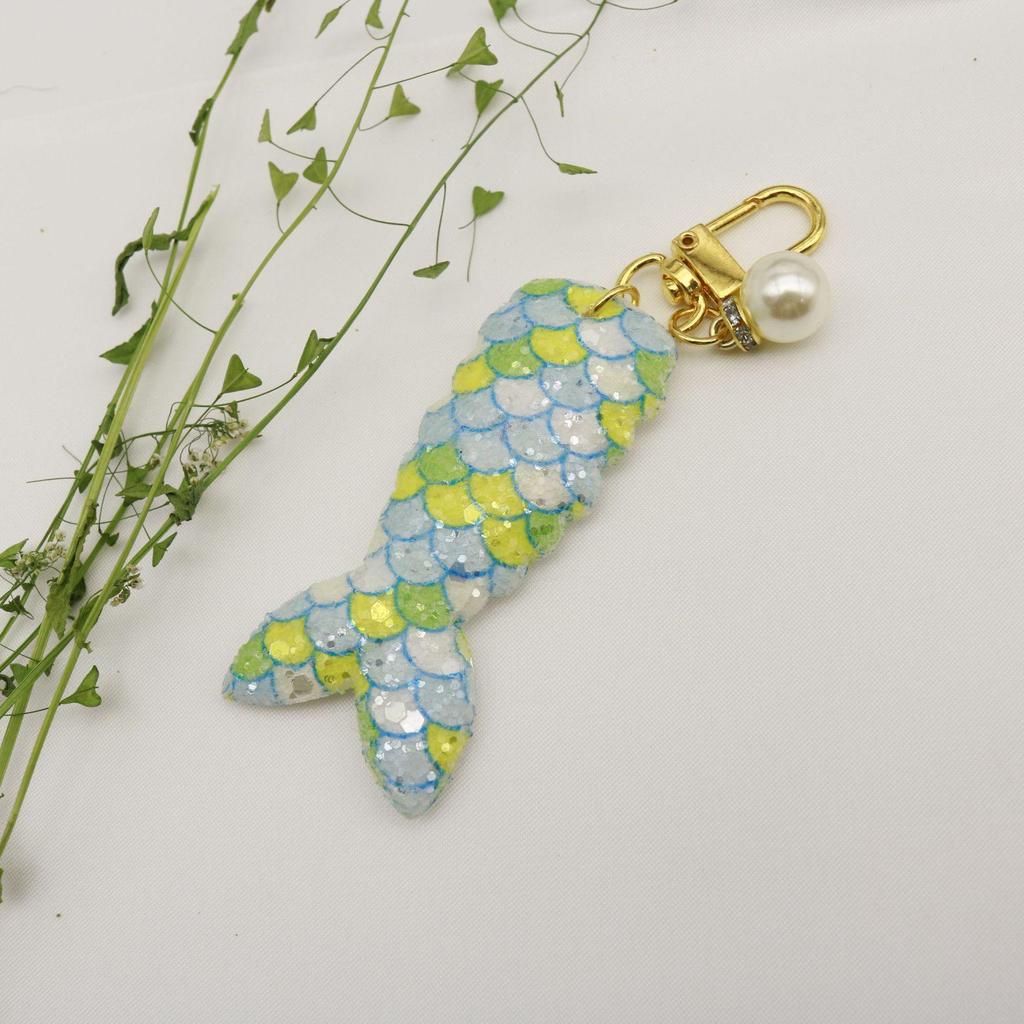 Cute Pearl Mermaid Tail Sequin Keychain
