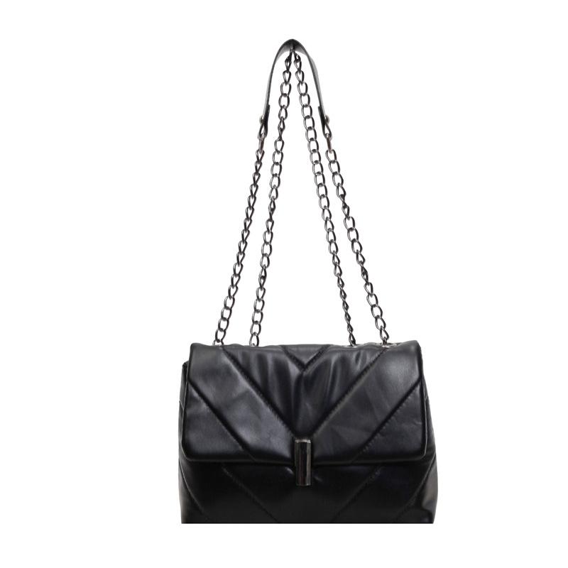 Quilted Leather Shoulder Bag with Chain Strap Metal Clasp Flap Closure Casual Tote Purse for Women Daily