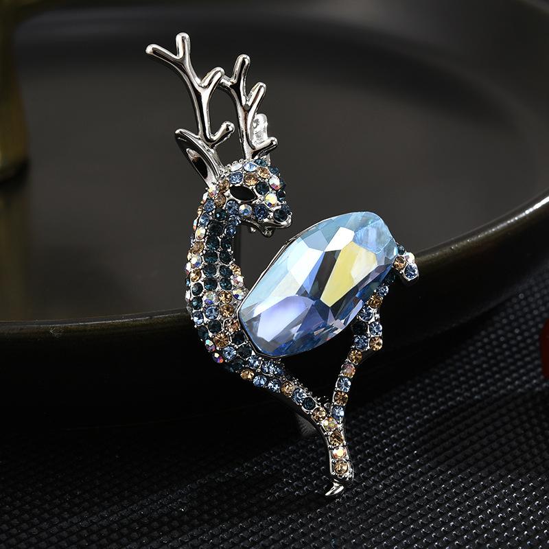 

Броши для пожилых людей, брошь в виде цветка, листа, булавки для женщин, костюм, подвеска, модные броши, ювелирные изделия белый