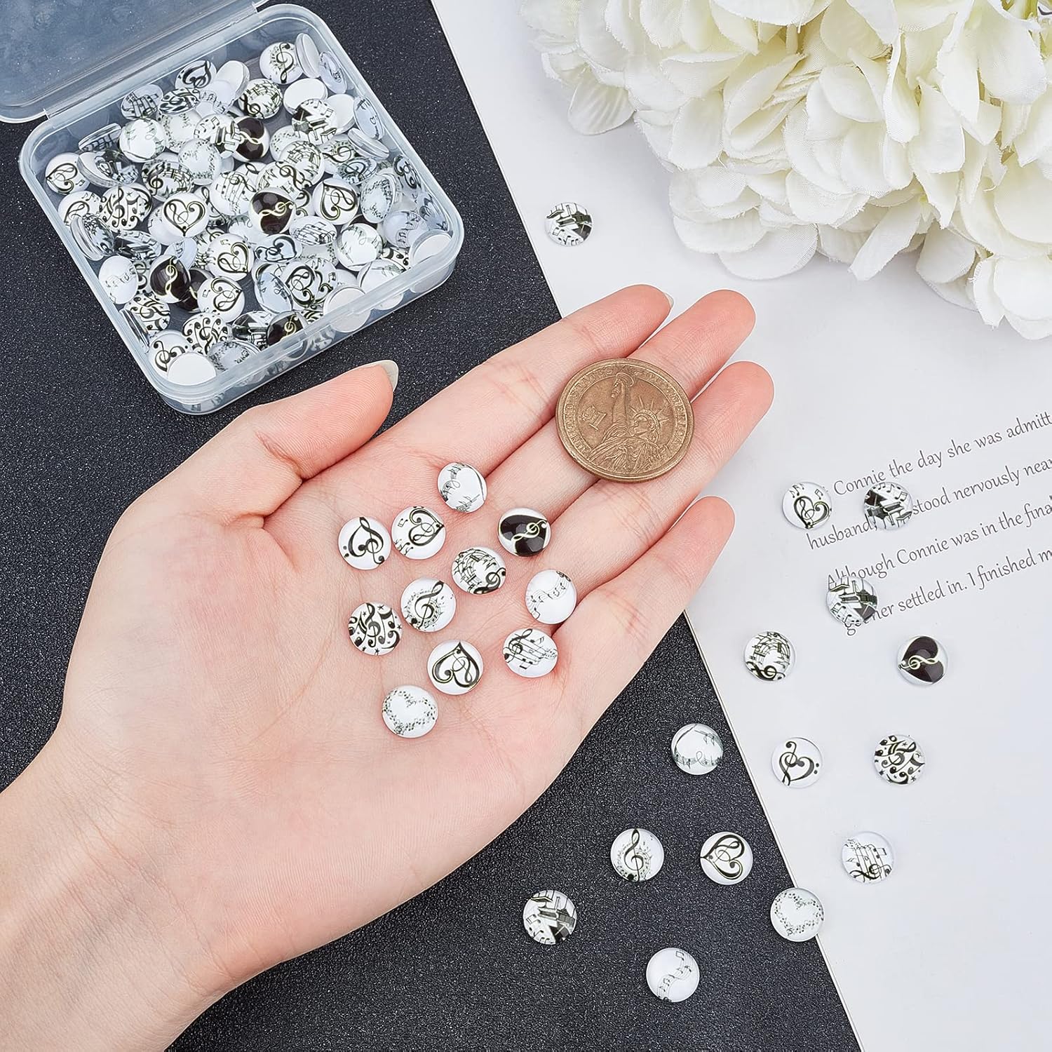 

arricraft 120 шт. 10 мм Черные стеклянные кабошоны с принтом в виде нот, 12 стилей, плоские куполообразные кабошоны, мозаичная плитка для изготовления фотоподвесок