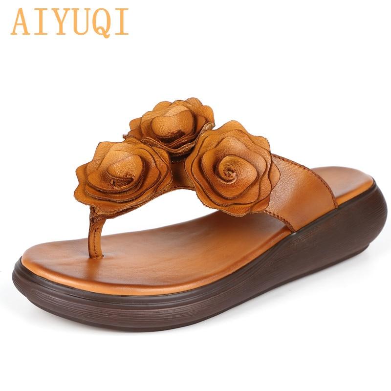 

Женские тапочки Сандалии 2021 Новые женские сандалии Подлинная кожа Цветок Мода Повседневный клин Шлепанец Флоп Женщины