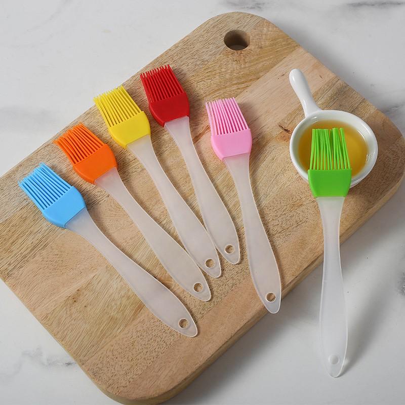 Silicone Detachable Oil & Seasoning Brush for BBQ & Cooking
