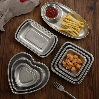 Vintage Stainless Steel Trays Fruit Snack Dish Plates Food Storage Heart Shaped Tray Steak Plate for Food Kitchen Accessories