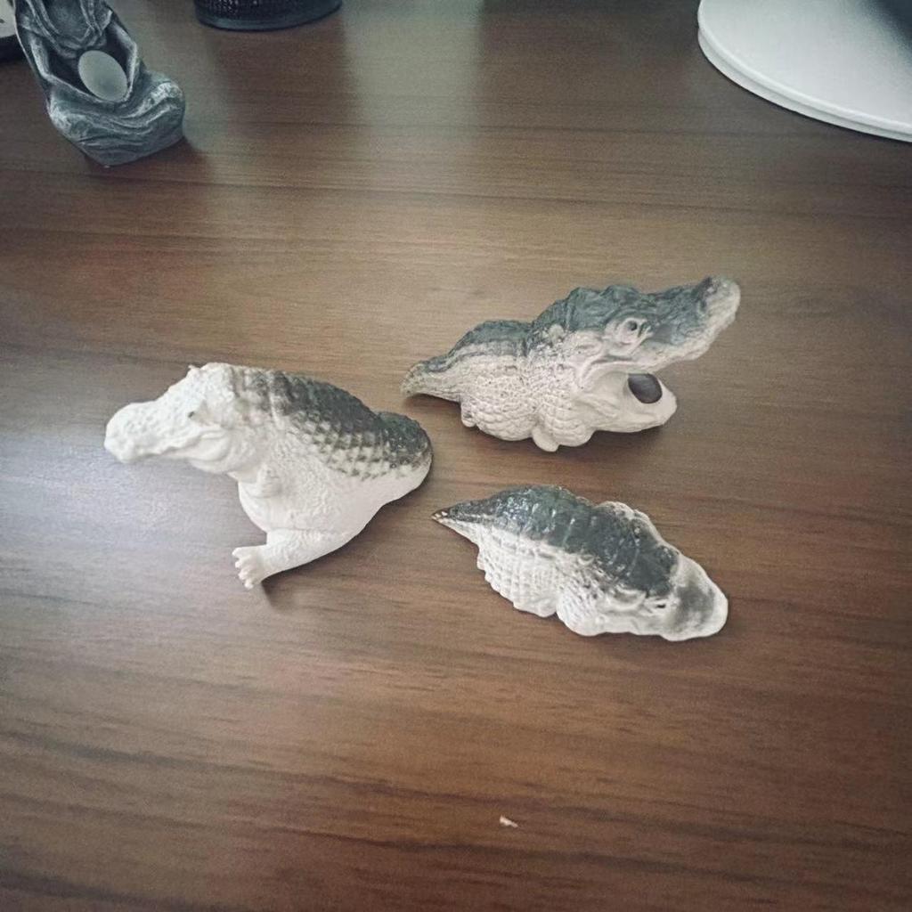 Charming Little Crocodile Tea Set Resin Ornament for Kids' Room
