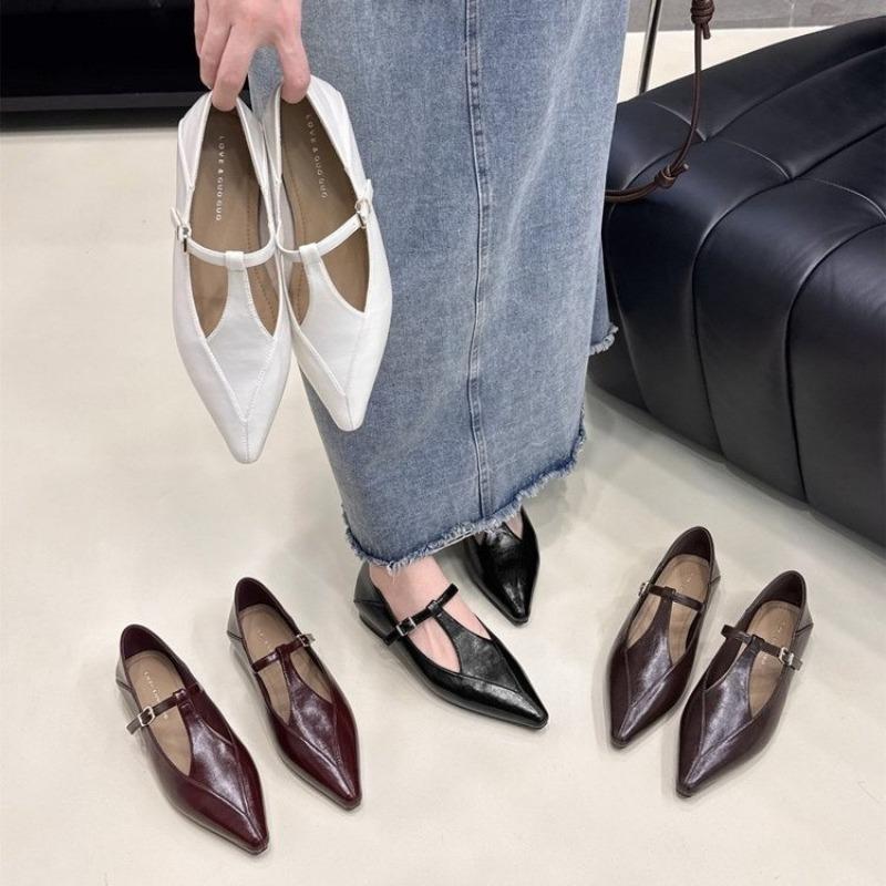 Fashion Women Pumps Fashion T-belt Buckle Pointed Toe Leather Shoes  Comfort Flats Female Elegant Low Heels Wedding Party Dress Shoes