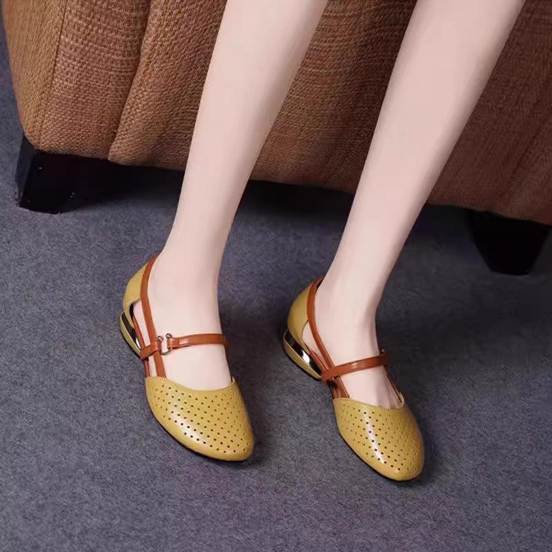

Broken size leather hollow bag head sandals women s summer soft leather soft sole round head mother low heel women s single shoes 35