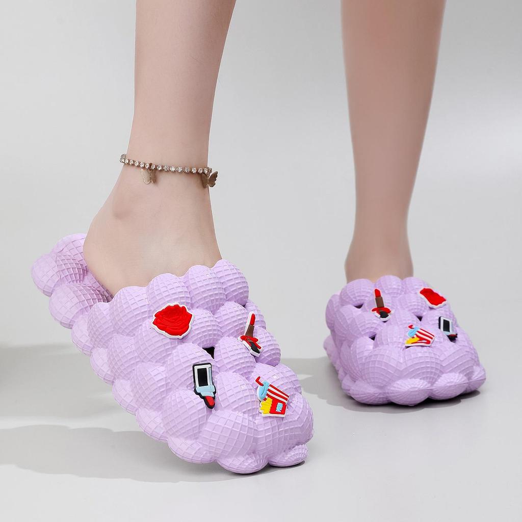 New Stylish Women's Cartoon Flat Sandals: Comfortable Slippers for Home, Outdoor, Daily, Beach, or Casual Party Wear.