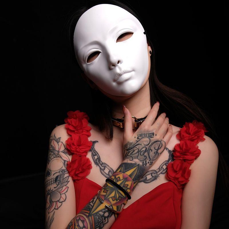 BEPAN Ladies Full Face Sexy Adult Performance Net Red Gold and White Dance National Style Halloween Mask Fun
