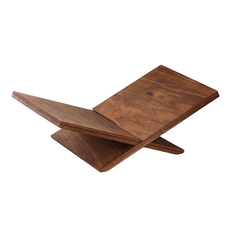 Modern European Solid Wood Bookshelf for Display and Decoration