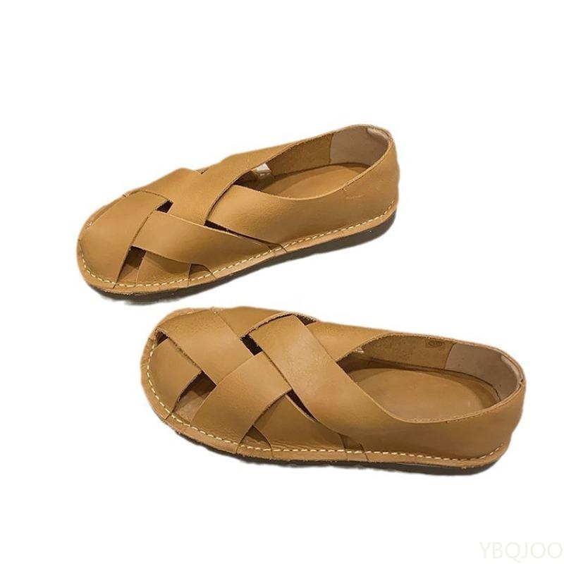 2026 New Casual Fashionable versatile Loafers Slip-on Summer Spring Comfortable women shoes Lightweight breathable flat shoes