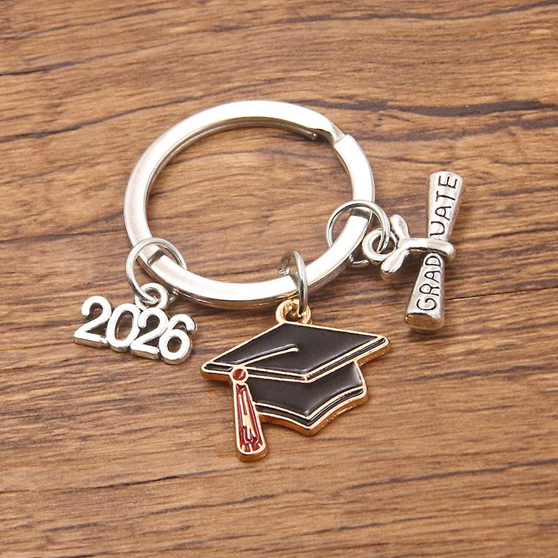 Doctoral Hat Graduation Cap Keychain 2026 Metal Pendant Gown Bag Keyring Fashionable Celebration Gift for College Students