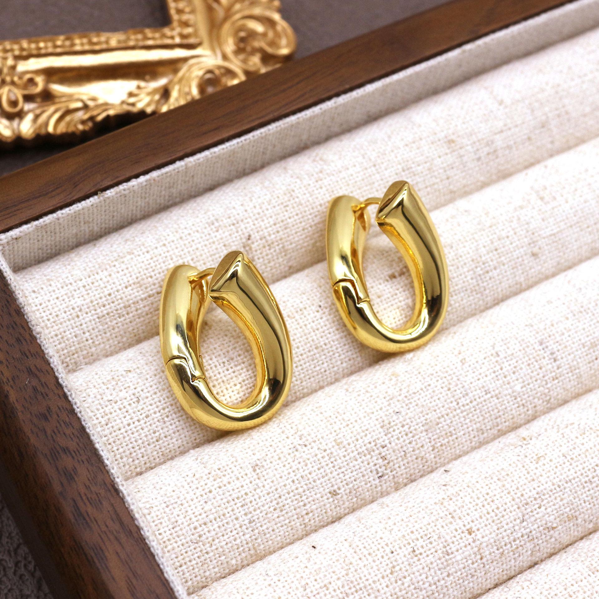 Elegant European-American Twisted Cross Earrings - Retro, Versatile High-End Design for Women