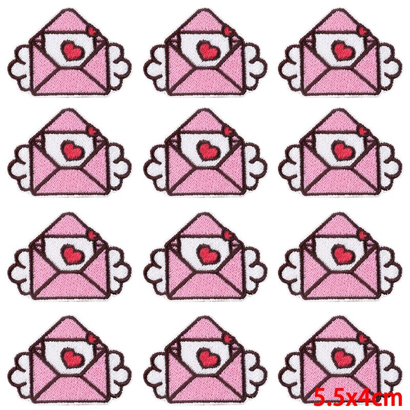 10Pcs/Lot Cartoon Envelope Patch Iron On Embroidered Patches For Clothing Thermoadhesive Patches On Clothes Heart Fusible Patch