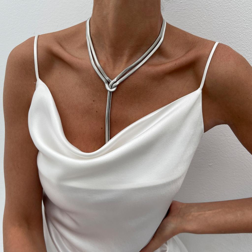 Ingemark Vintage Hladký Hadí Řetízek Náhrdelník pro Ženy 2026 Nová Móda Vícevrstvý Dlouhý Třásněný Choker na Hrudník Party Šperky Dárek