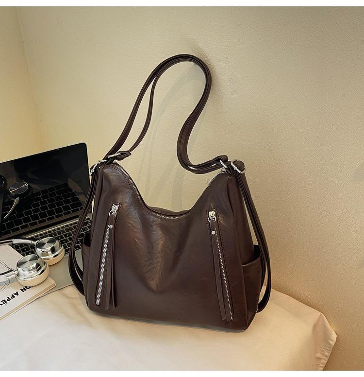 

Korean version of minimalist and versatile oil wax leather large-capacity shoulder bag high-end commuter messenger bag retro tote bag кофейный