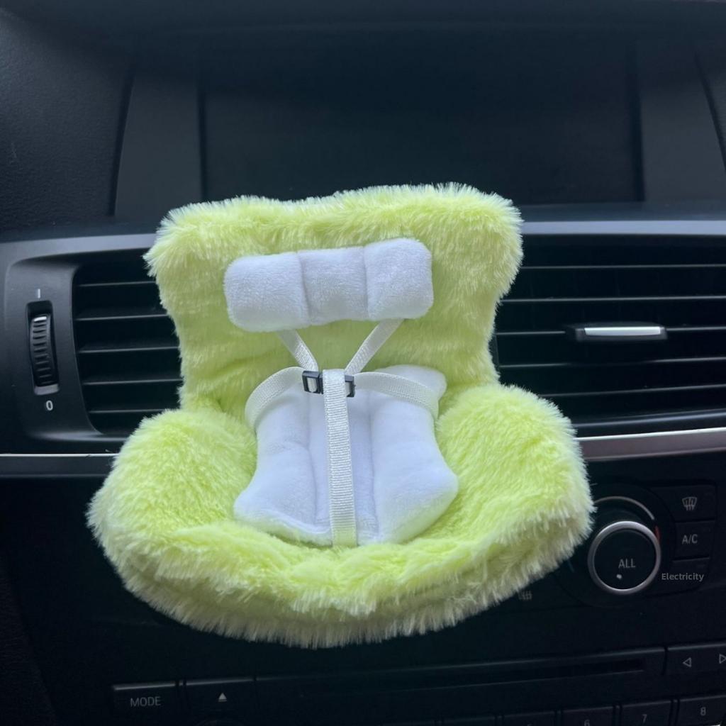 Bezpečnostní autosedačka pro panenku kreslený model židle pro Labubu Dekorace výstupu autosedačky pro panenku Labubu Styling interiéru auta