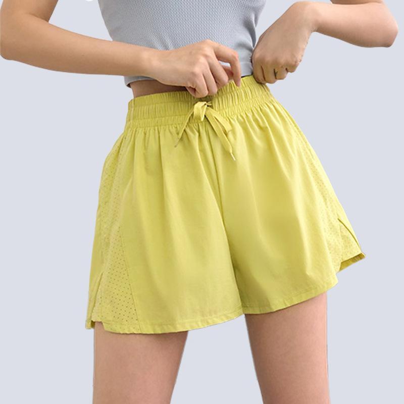 New summer sports shorts women s quick-drying fake two pieces anti-light three-point running training fitness yoga pants loose S жёлтый