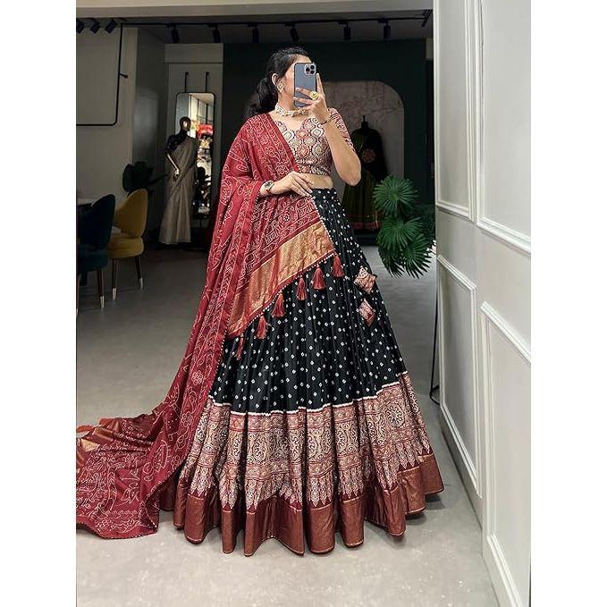 Dámská dokonale Kolekce Tussarové hedvábí Lehenga Choli Patola potisk s fóliovou prací, Nesešitá halenka,