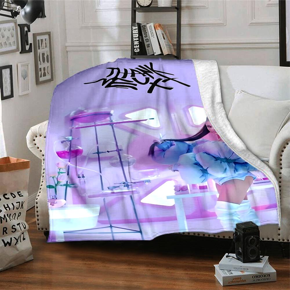 Futuristic Fashion Art Blanket Soft Throw Blanket For Home Bedroom Bed Sofa Travel Office Solid Christmas Blanket