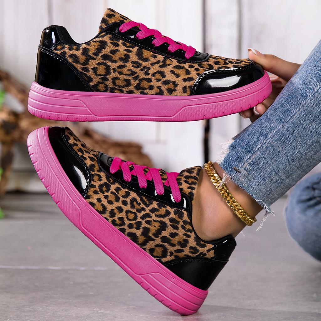Ladies' Outdoor Trendy Pink Leopard Print Wide Toe Casual Sports Shoes