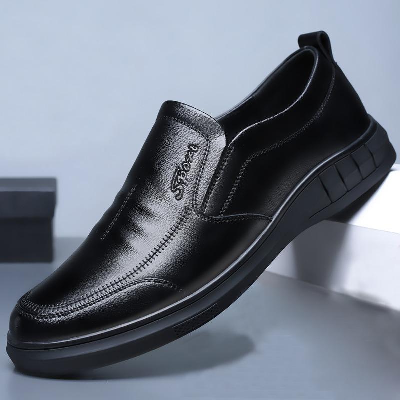 Leather Shoes Four Seasons Fashion Soft Sole Foot Cover Round Head Shoes Business Comfort Men Casual Gentleman