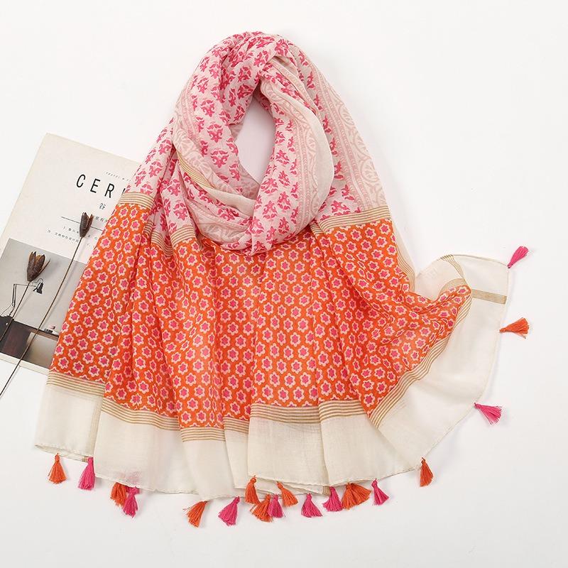Spring and Autumn New Bali Yarn Tassel Retro Printed Geometric Scarf Versatile Fashion Travel Sunscreen Shawl Silk Scarf Women