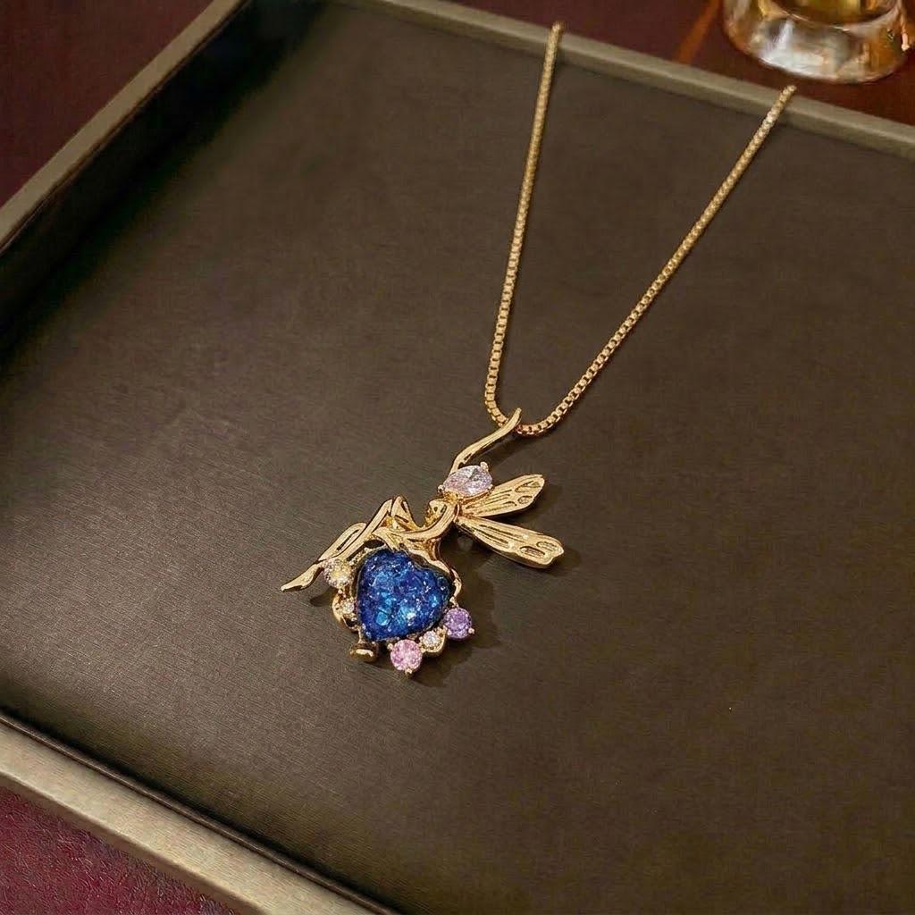 Women's Sweet Style Rainbow Diamond Pendant Necklace with Star & Moon Clavicle Chain