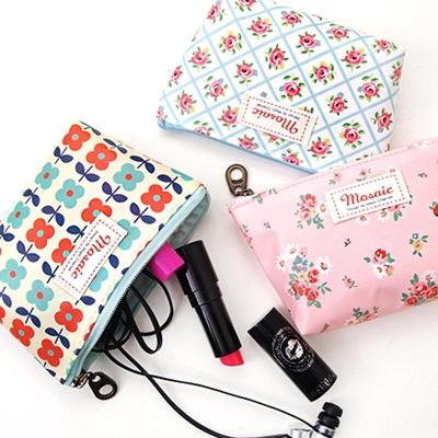 Flower Pattern Pouch-S