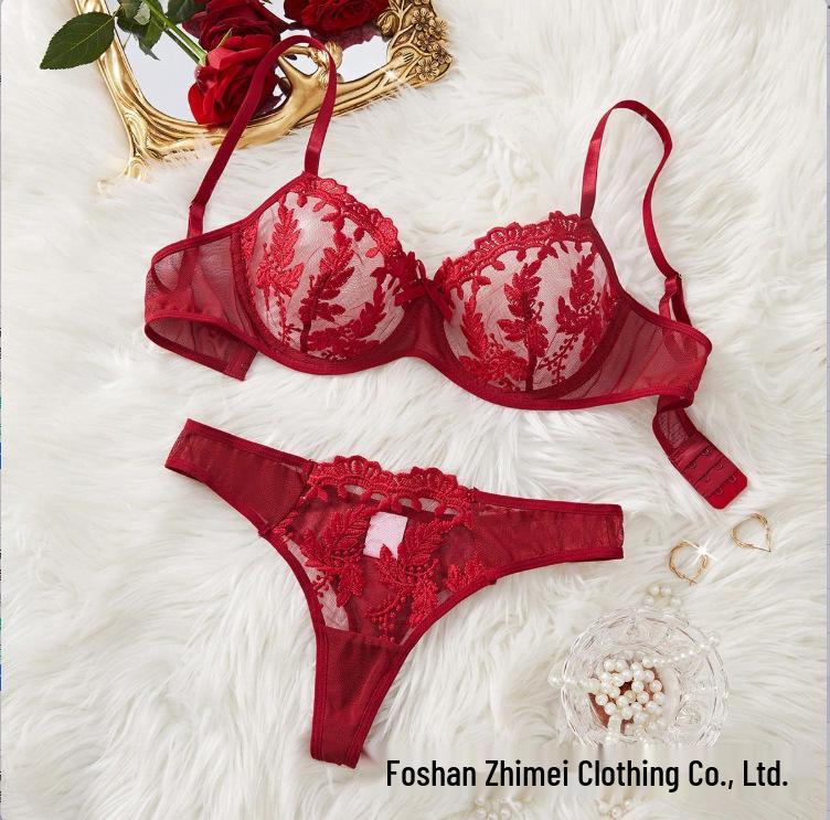 Y Moda Zarif Nakışlı Çiçekli İç Giyim Seti - Zarif İki Parçalı Sütyen Seti