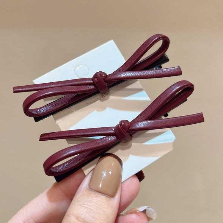 2pcs Korean Style PU Leather Bow Hair Clip Simple Versatile Delicate Y2k Girls Bobby Pin Sweet Charming Hair Accessories