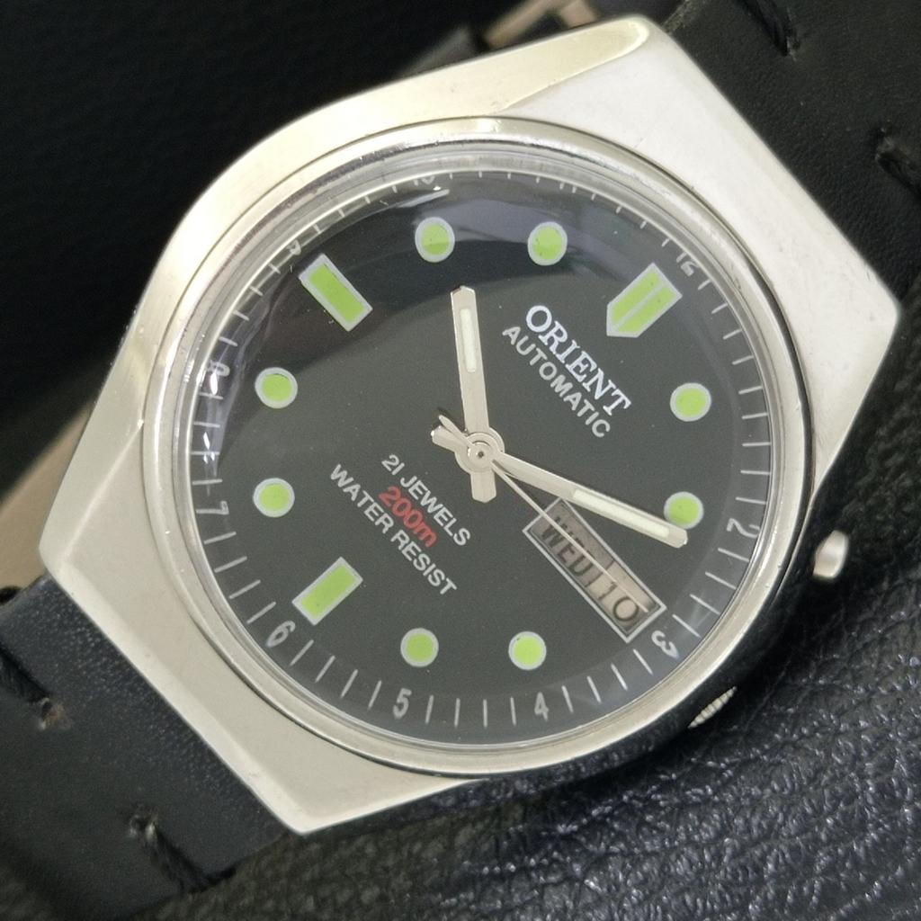 

ВИНТАЖНЫЕ МУЖСКИЕ ЧАСЫ ORIENT AUTOMATIC 46943 ЯПОНИЯ С ЧЕРНЫМ ЦИФЕРБЛАТОМ a700636-5 R204-a700636