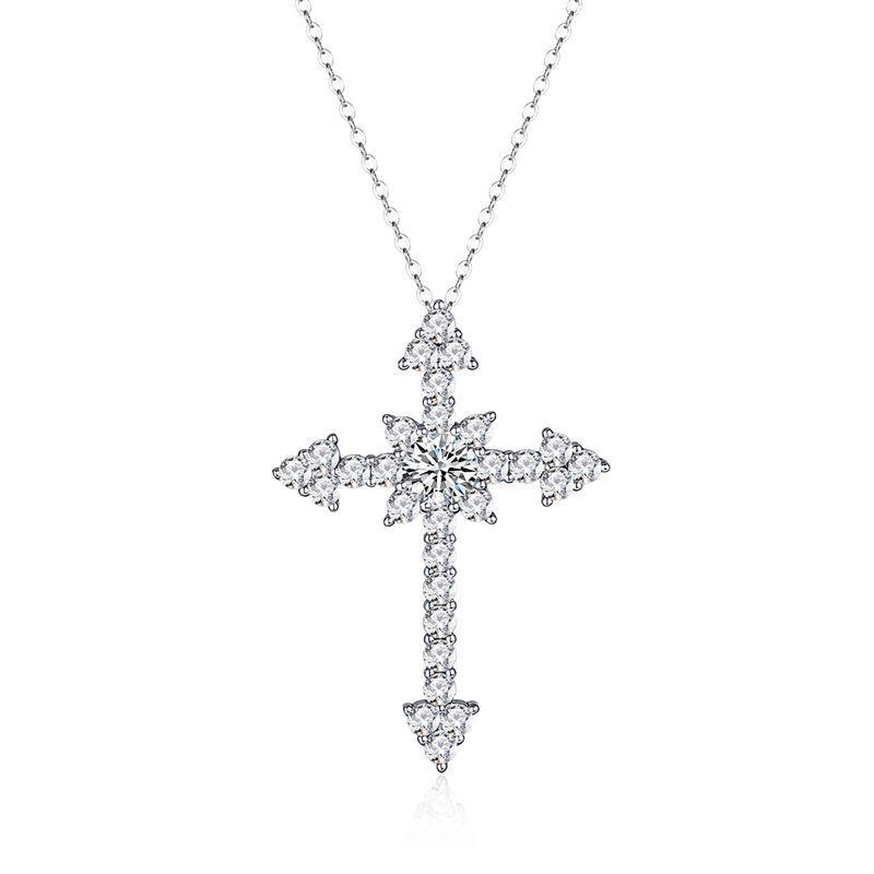 

Moissanite Cross Pendant S925 Sterling Silver Necklace for Men & Women - Fashionable, High-End, Versatile 925 Sterling Silver