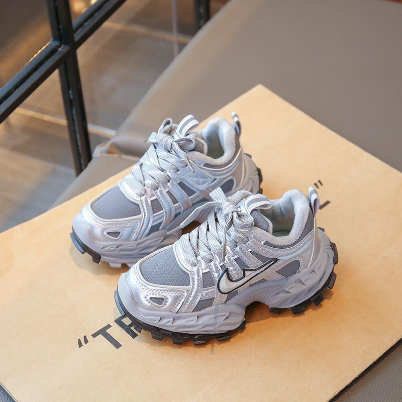 Girls' Sports Shoes 2025 Autumn and Winter New Boys' Dad Shoes Girls Velvet Two Cotton Casual Shoes Children's Running Shoes