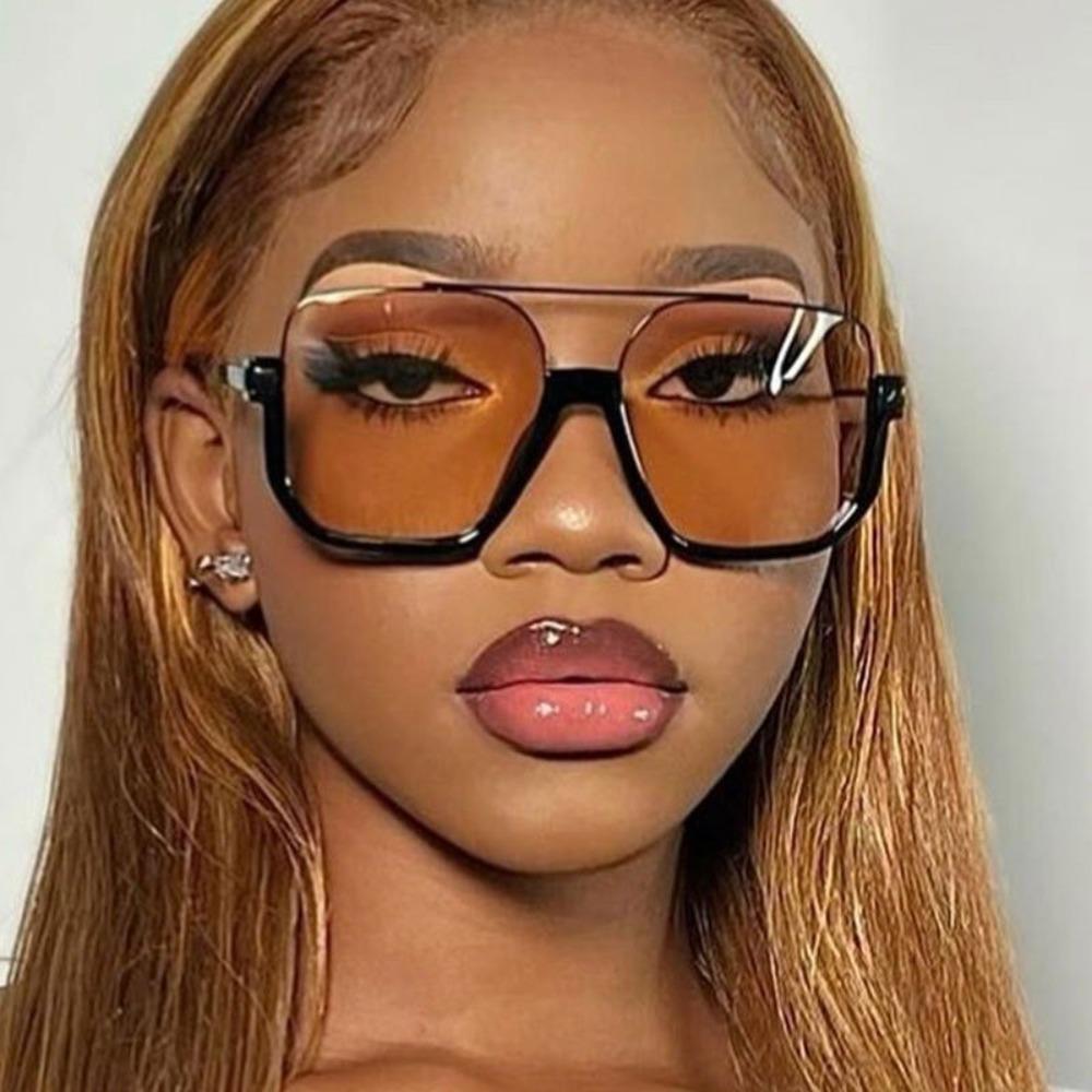 Large Frame Square Sunglasses for Women Street Fashion Classic Driving Beach Shades for Ladies Original