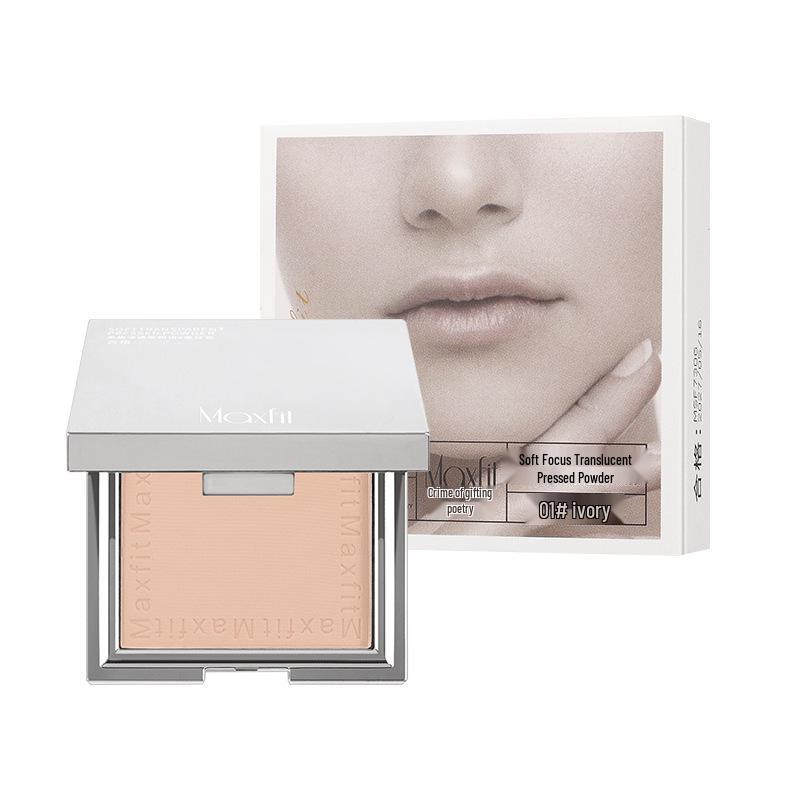 Soft Focus Silver Loose Powder: Oil-Control, Pore-Hiding, Long-Lasting, Waterproof, and Sweatproof Concealer