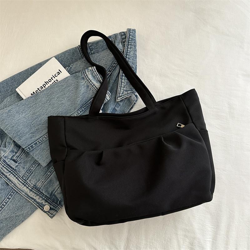 2024 Fashionable Large Capacity Canvas Tote Bag Stylish Commuter Shoulder Bag In White Gray Black Khaki Colors