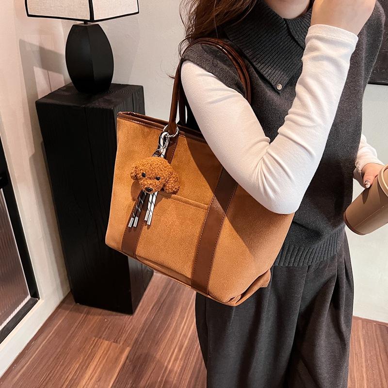 Winter retro suede large-capacity bag women's 2025 new fashion tote bag simple portable commuter bag