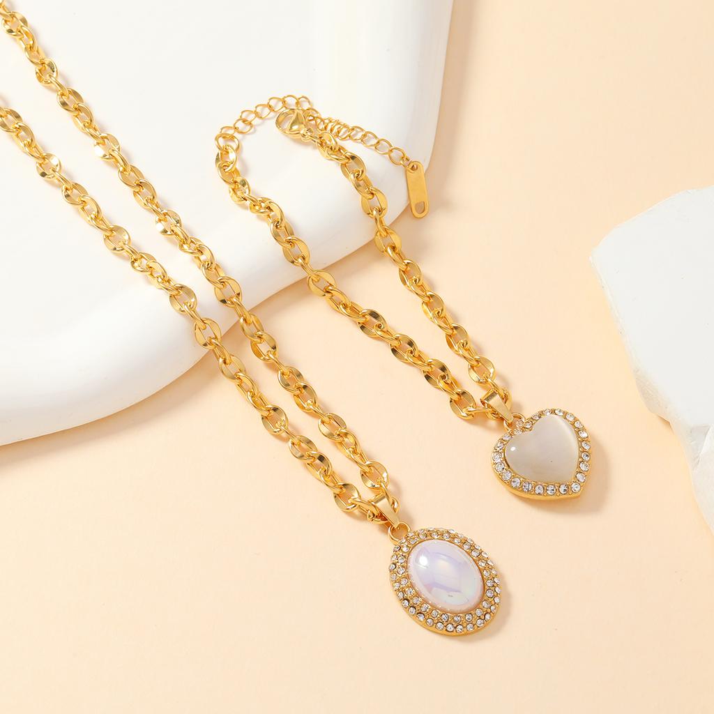 Elegant 2-Piece Jewelry Set - Vintage-Inspired Necklace & Bracelet, Metallic Finish, Ideal For Daily Use Or As A Gift