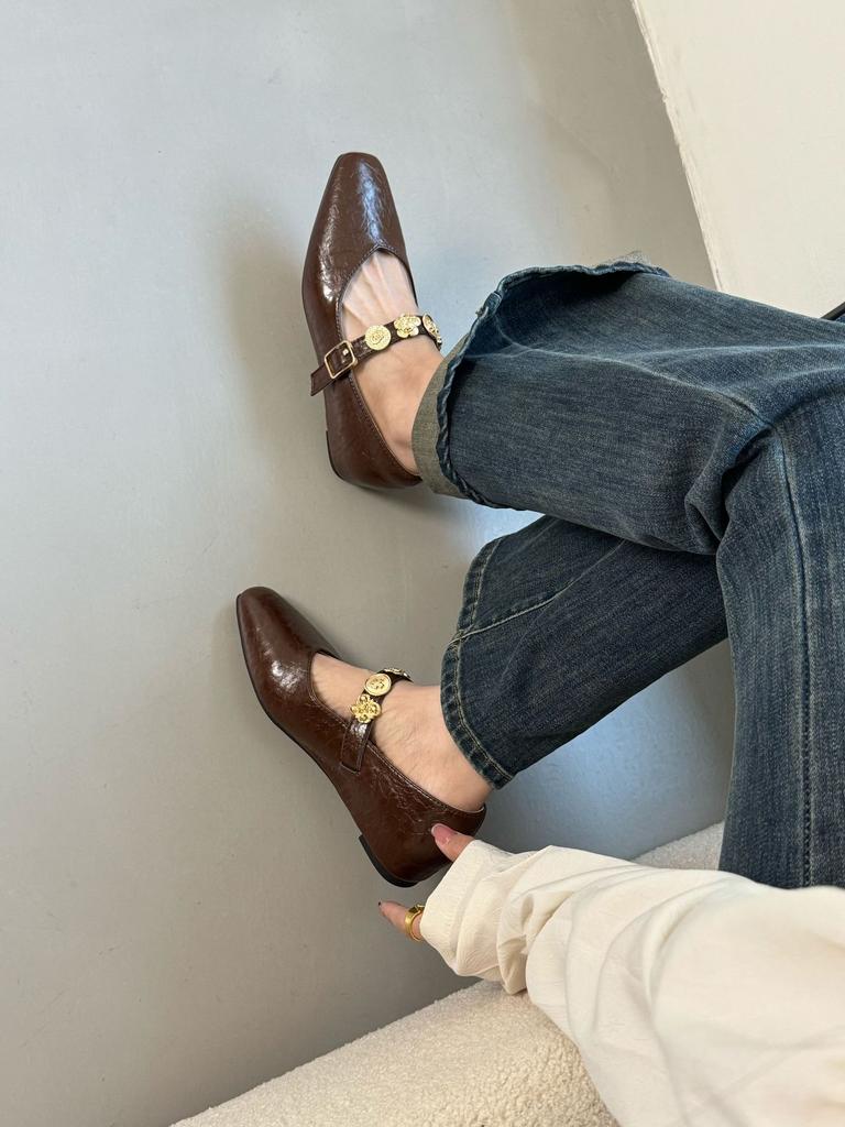 French round head thick heel flat bottom shallow mouth single shoes women's spring and autumn 2025 new versatile one-word buckle with Mary Jane