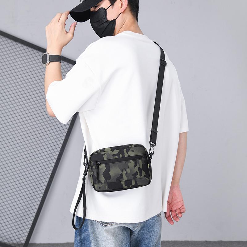 Men's Shoulder Bag Water-repellent Mobile Phone Crossbody Bag