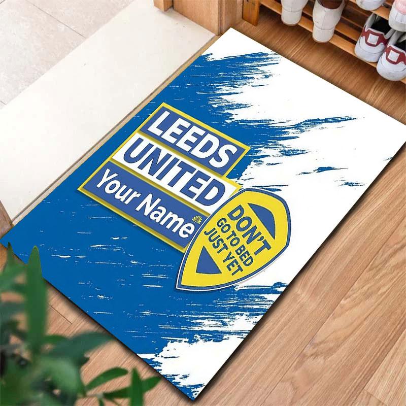 Leeds United Individueller Namens-Teppich für Wohnzimmer, Schlafzimmer, Zuhause, Sofadekoration, Rutschfeste Bodenmatte für Kinder