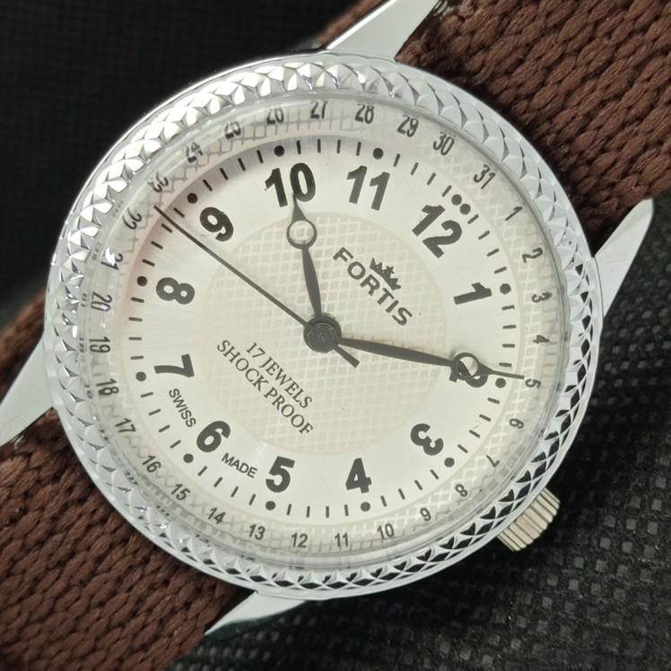 

ВОССТАНОВЛЕННЫЕ ШВЕЙЦАРСКИЕ МУЖСКИЕ НАРУЧНЫЕ ЧАСЫ FORTIS WINDING СЕРЕБРЯНЫЙ ЦИФЕРБЛАТ 622c-a416832-2 lot622c-a416832