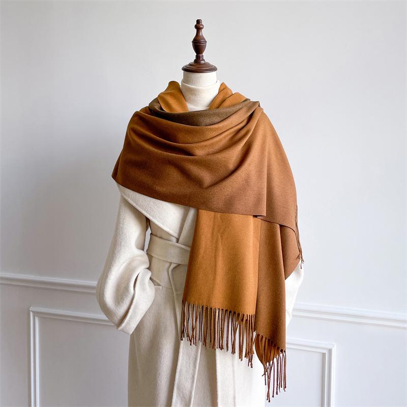 Luxury Winter Cashmere Scarf Women Gradient Handkerchief Warm Pashmina Female Shawl Wrap Soft Pareo Bufanda Winter Hijabs Stole